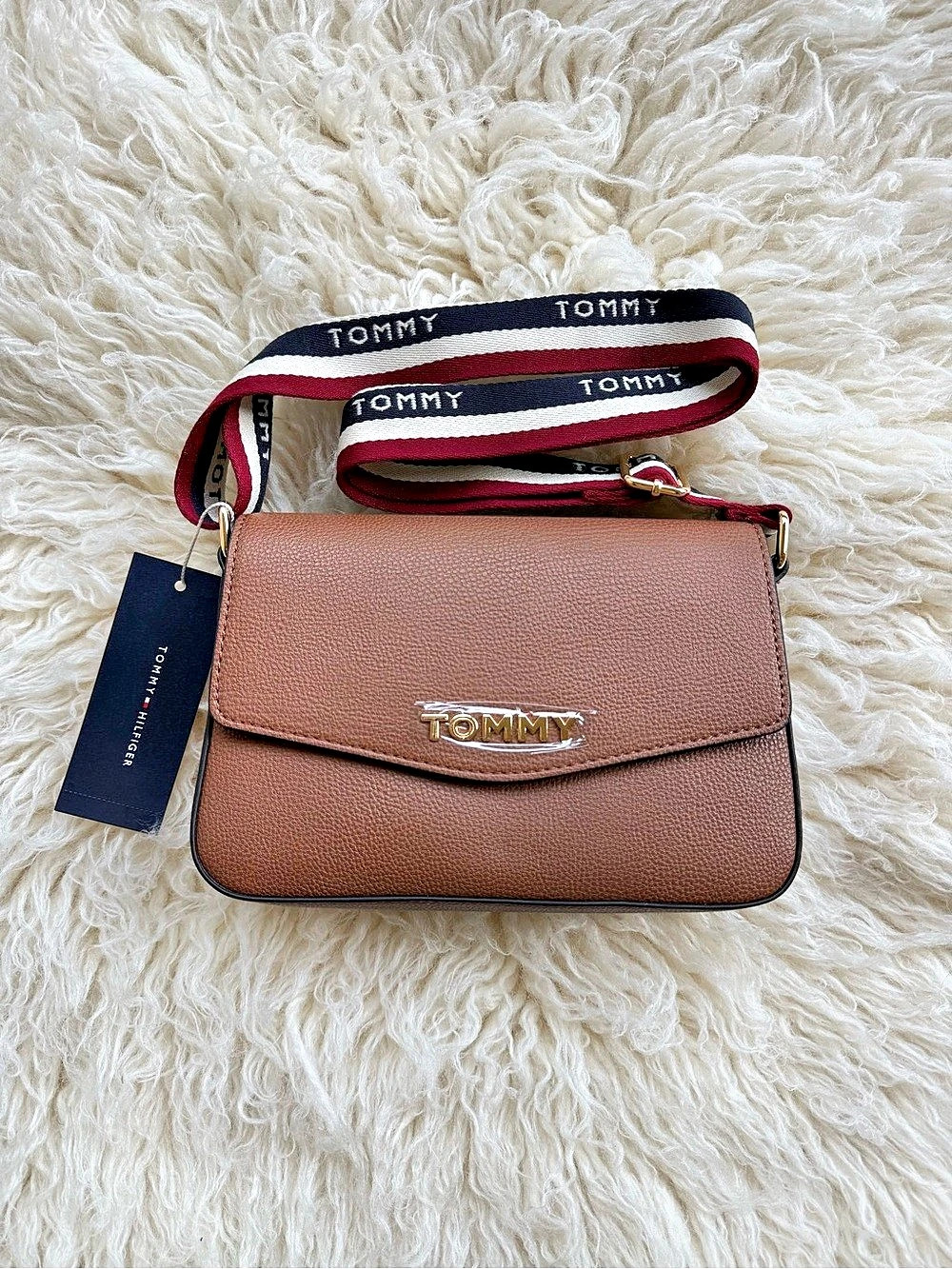 Tommy Hilfiger Reese II Brown Crossbody Bag Logo Strap NWT